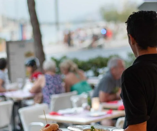 Eolo 3* Port de Pollenca