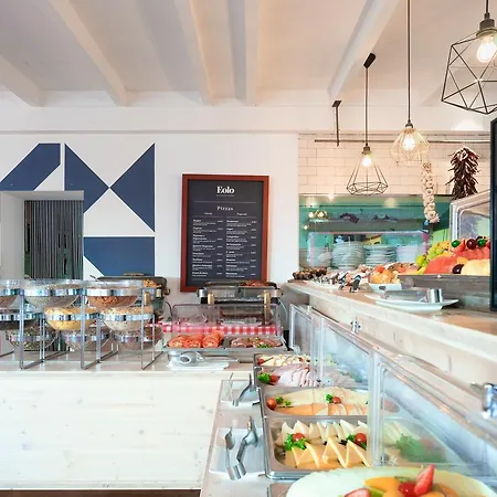 エォロ 3* ポルト・ダ・ポリェンサ