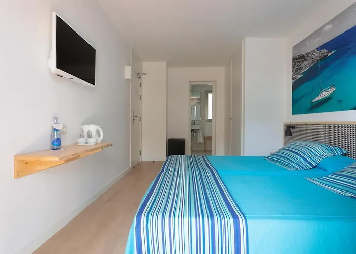 Eolo 3* Port de Pollenca